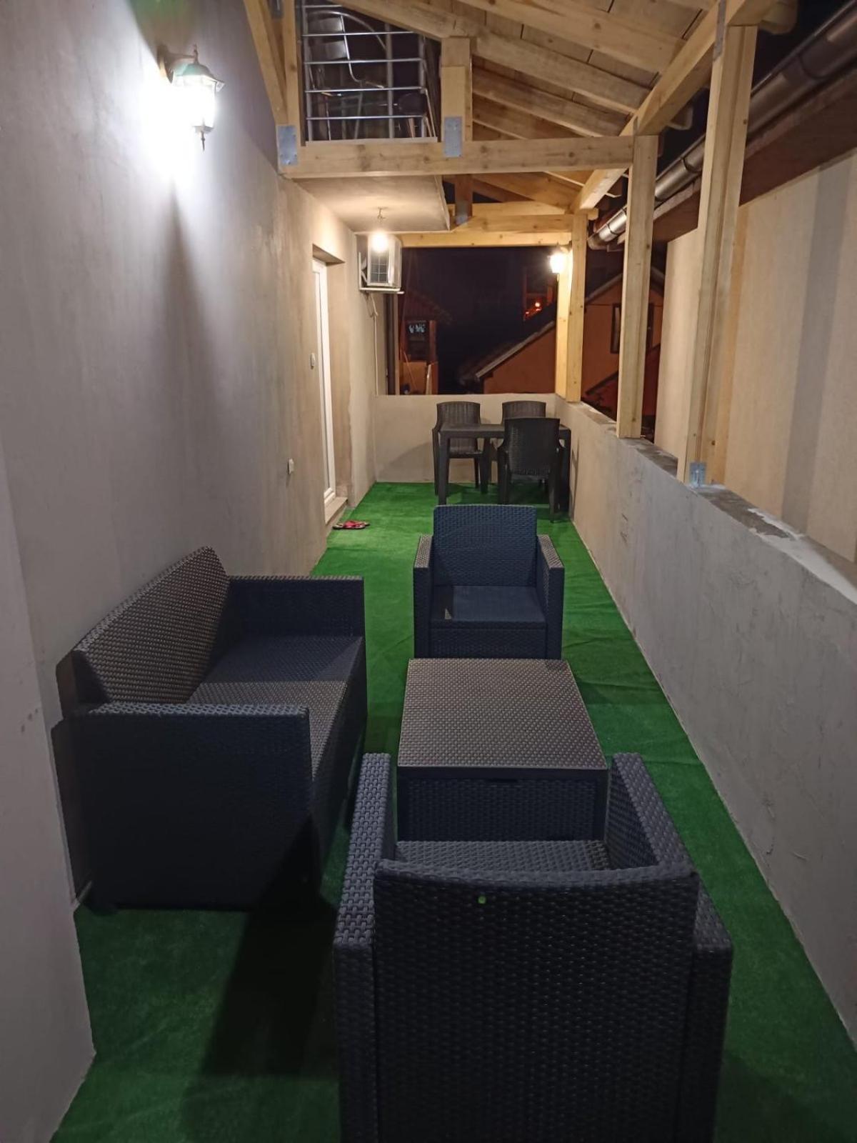 Apartman Riki *